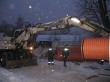 Процесс выгрузки происходит вот так. Как мы обещали и зимой и летом, днем и ночью, в жару и мороз...
