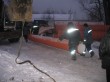 Взяли и понесли... Разве трубу железобетонную так можно перенести?